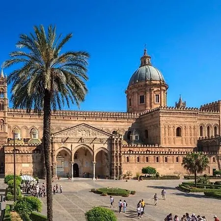 Casa Del Giglio - City Center * Palermo